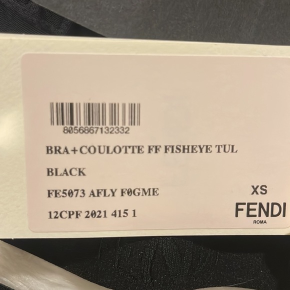 Black fendi two piece - Picture 9 of 10